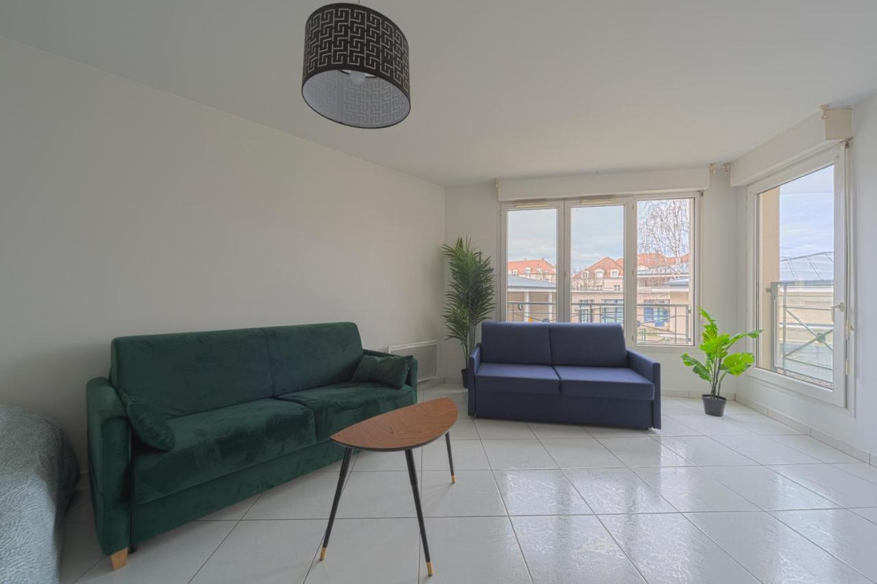 Appartement Studio - Cocooning - 2 Min Gare à Bussy-Saint-Georges Extérieur photo